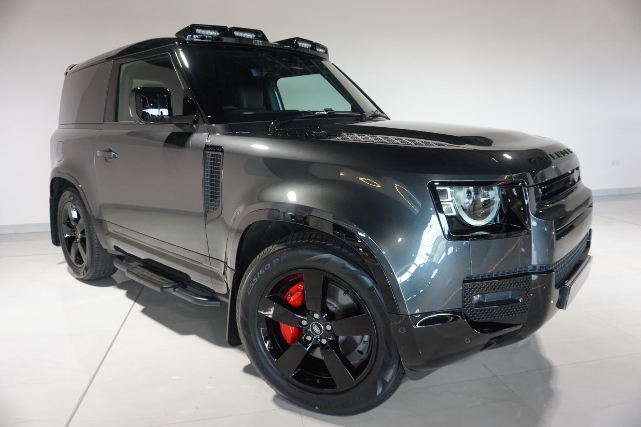 Land Rover Defender 90 3.0 D300 MHEV X-Dynamic HSE Hard Top SUV 3dr Diesel Auto 4WD SWB Euro 6 (s/s) (300 ps)